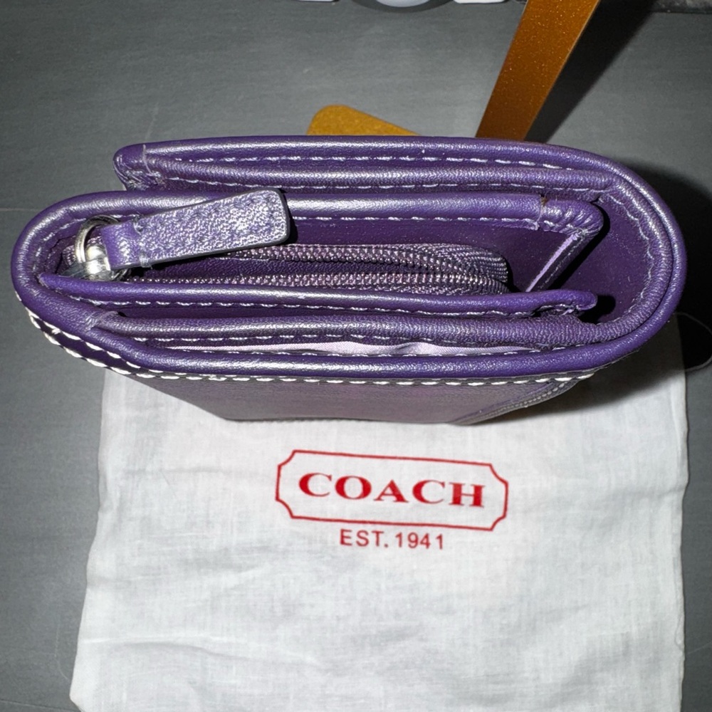 Coach Chelsea BiFold Wallet Signature purple & Gray & dustbag - NWOT - Picture 5 of 16